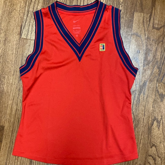 Nike Women’s Athletic Tank Top - Picture 2 of 9